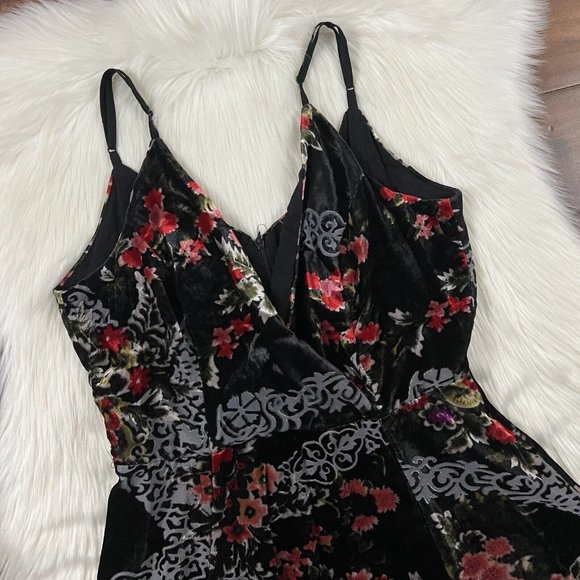 Anthropologie Black and Red Patterned Midi Dress - Picture 2 of 10